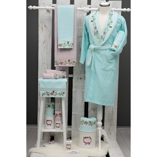 Peignoir de bain de luxe uni avec broderie "Karina" – Vert